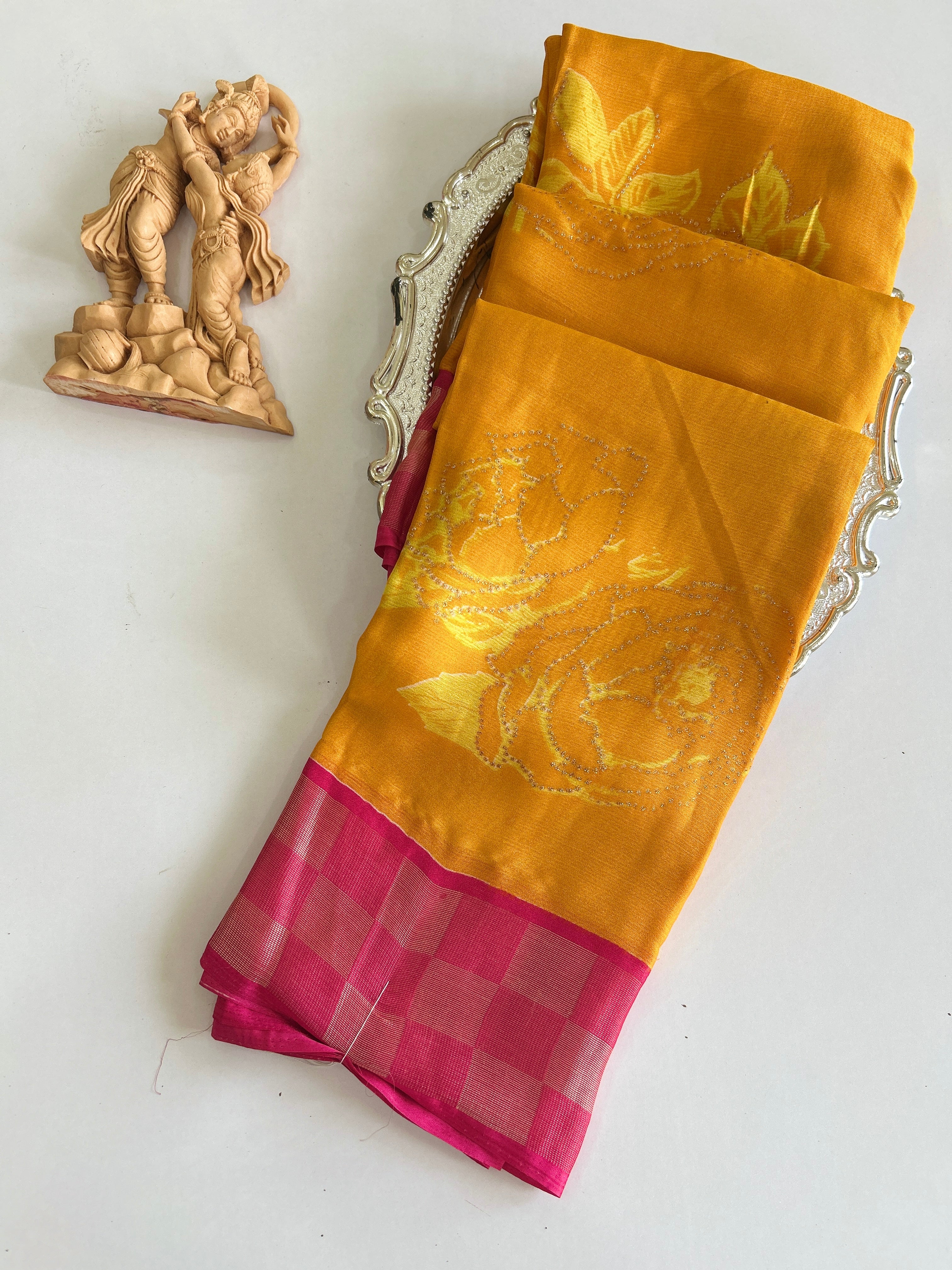 Floral Zari Border Soft Silk Saree