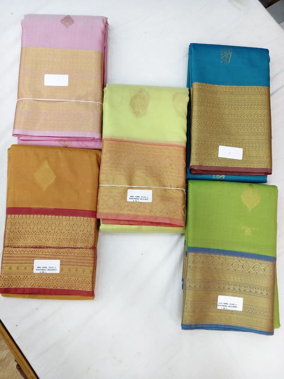Pattu Offer Saree