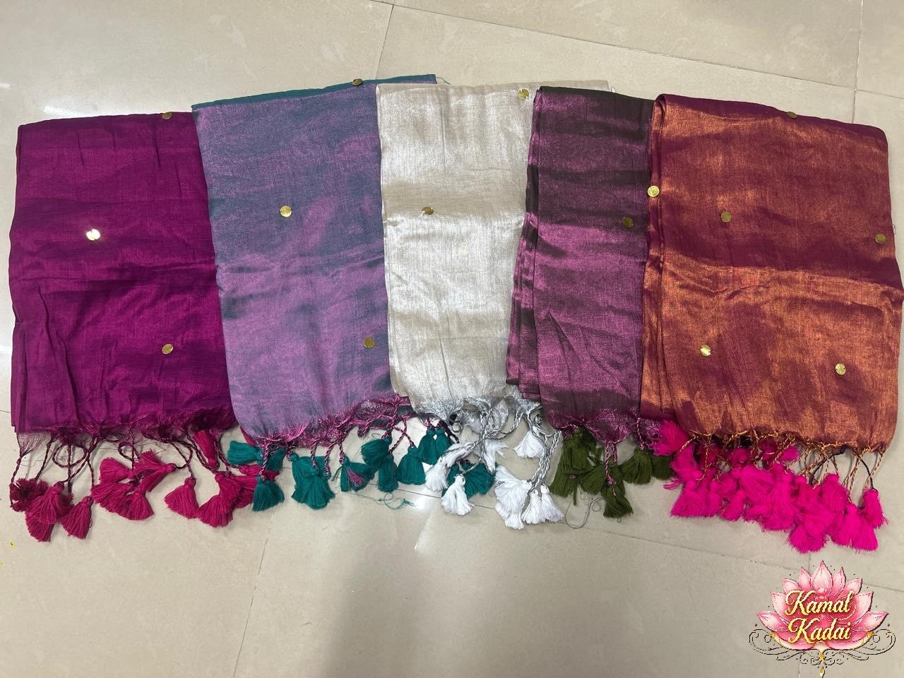 Insta-Trending Peacock Tissue saree