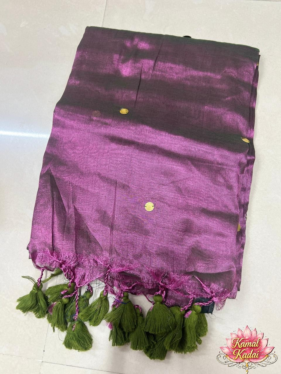 Insta-Trending Peacock Tissue saree