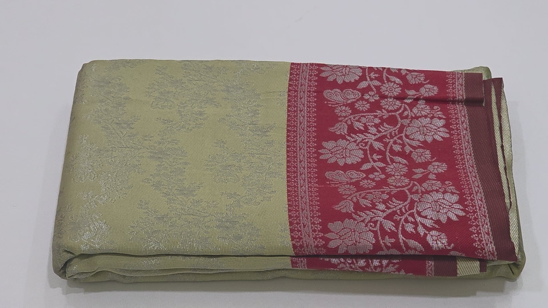 Mau Soft Silk (Kodi Design)