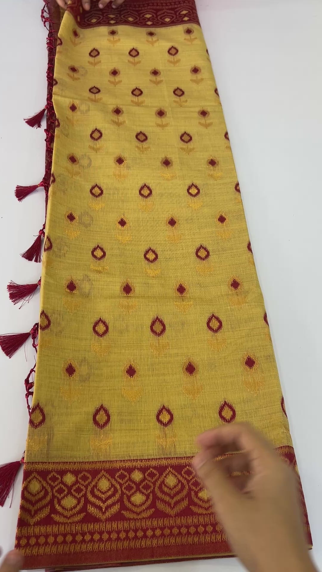 Ikkat Patola Silk Saree